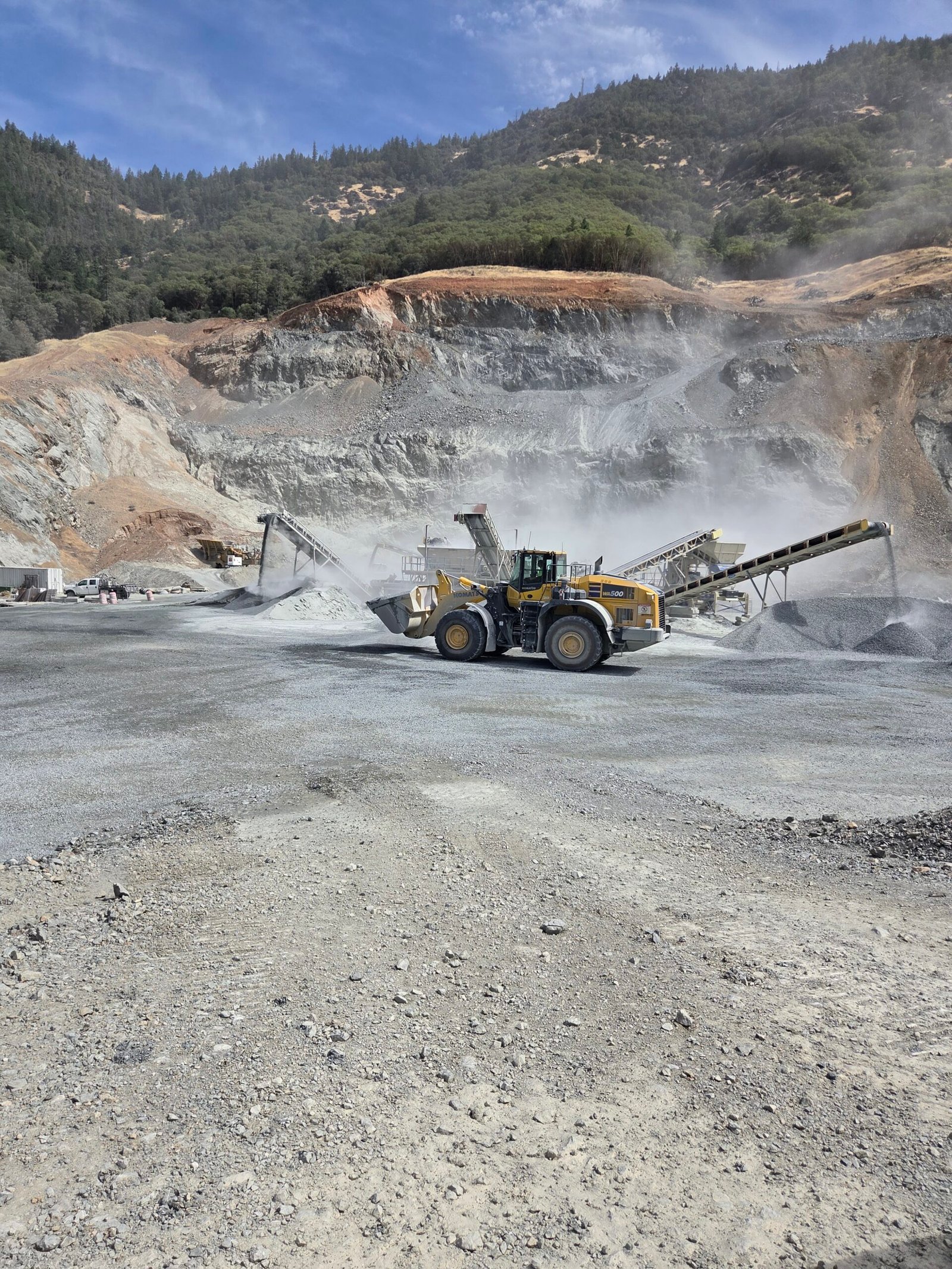Robco loader working in the Southern Oregon rock quarry